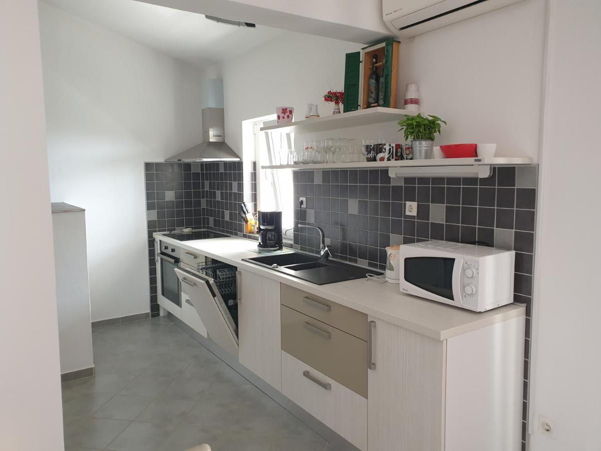 The Heart Of Dalmatia Apartment พรีมอชเตน ภายนอก รูปภาพ