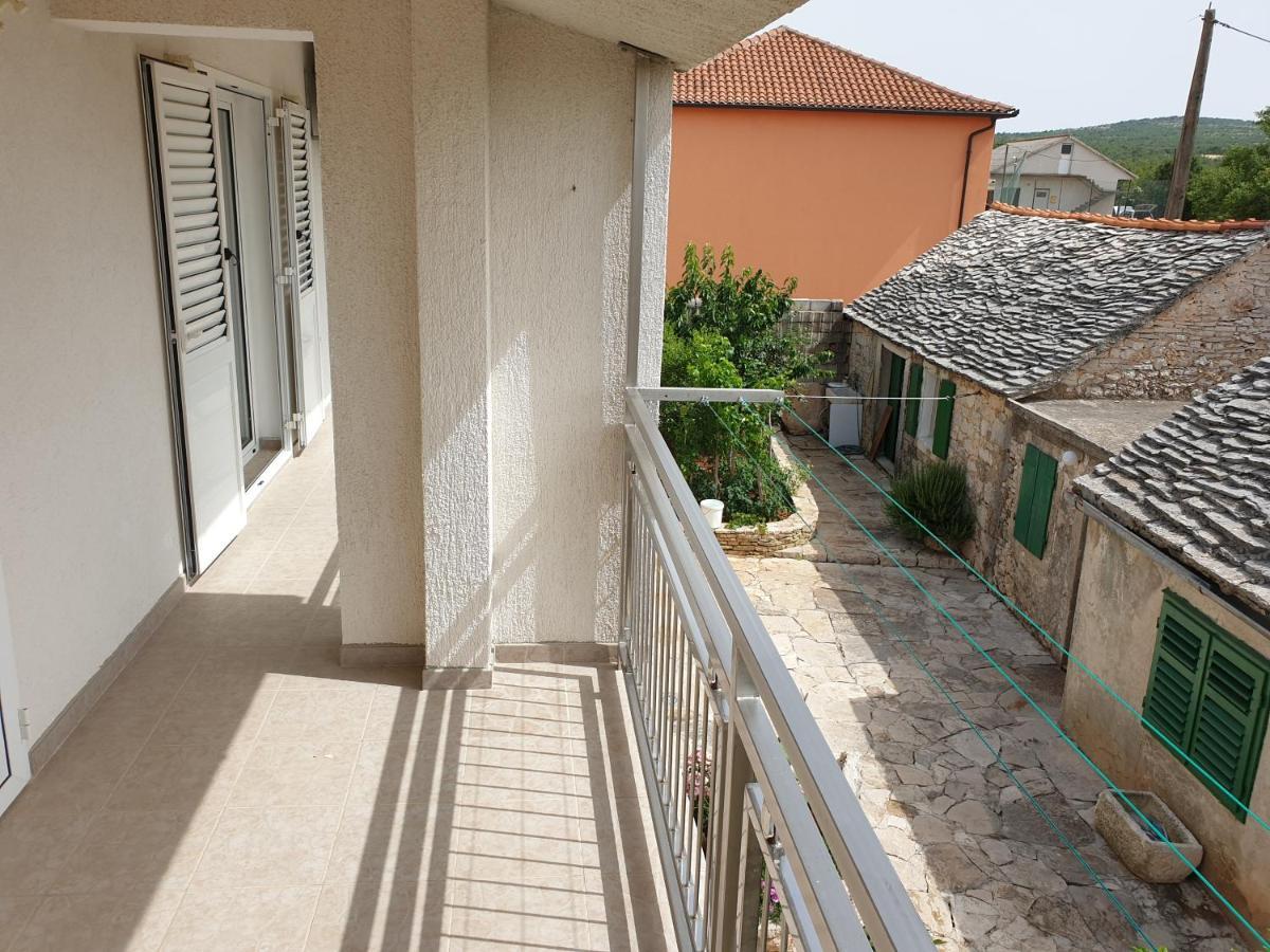 The Heart Of Dalmatia Apartment พรีมอชเตน ภายนอก รูปภาพ