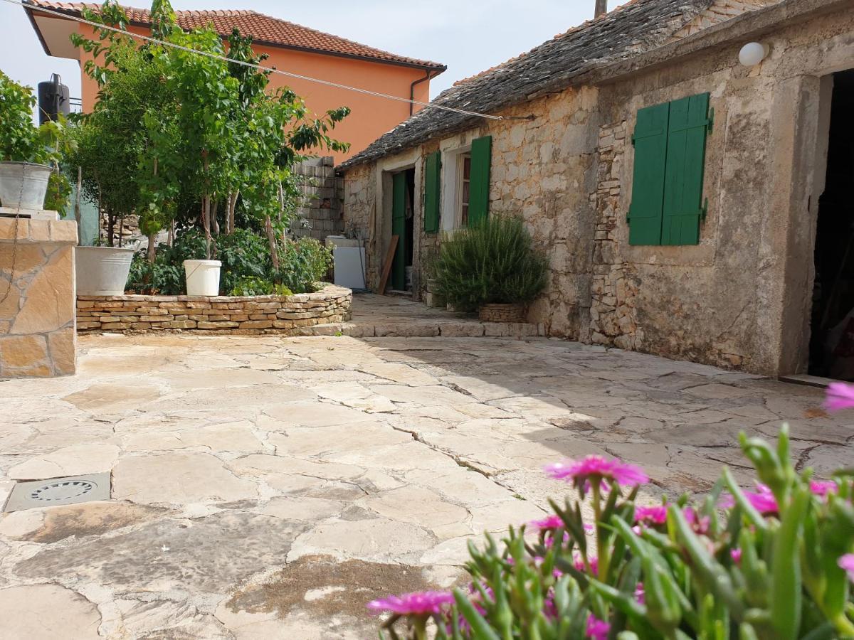 The Heart Of Dalmatia Apartment พรีมอชเตน ภายนอก รูปภาพ